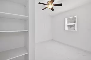 5517 Gulfport Blvd S, Gulfport, FL 33707 - Photo 12
