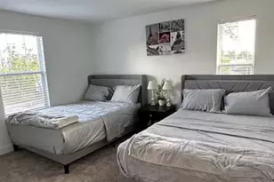 2828 22nd St N, Saint Petersburg, FL 33713 - Photo 8