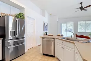 34434 Windknob Ct, Wesley Chapel, FL 33545 - Photo 14