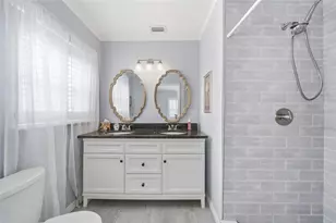 1216 S Pine Lake Dr, Tampa, FL 33612 - Photo 22