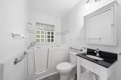 1216 S Pine Lake Drive, Tampa, FL 33612 - Photo 30
