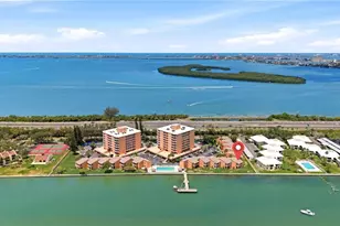7400 Sunshine Skyway Ln S, Saint Petersburg, FL 33711 - Photo 38
