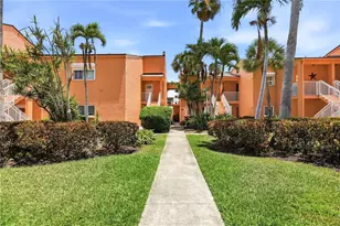 7400 Sunshine Skyway Ln S, Saint Petersburg, FL 33711 - Photo 6