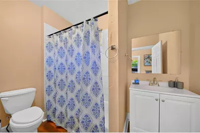 1615 14th Street S, Saint Petersburg, FL 33705 - Photo 8