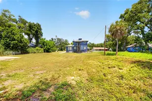 1615 14th St S, Saint Petersburg, FL 33705 - Photo 26