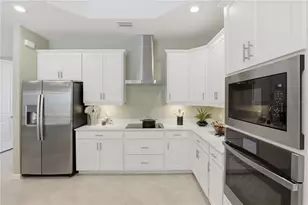 19707 Trout Terrace, Lakewood Ranch, FL 34211 - Photo 10