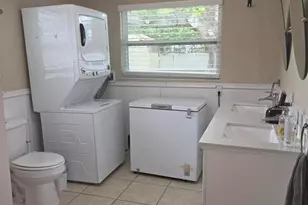 20 S Saturn Ave, Clearwater, FL 33755 - Photo 26