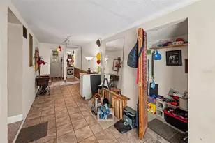 3505 W McElroy Ave, Tampa, FL 33611 - Photo 6