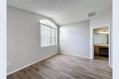 27402 Coral Springs Drive, Wesley Chapel, FL 33544 - Photo 30