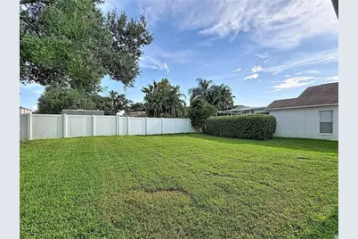 27402 Coral Springs Drive, Wesley Chapel, FL 33544 - Photo 32