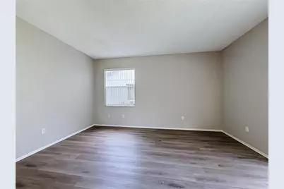 27402 Coral Springs Drive, Wesley Chapel, FL 33544 - Photo 18