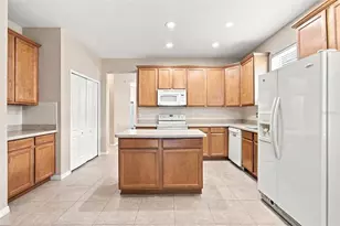 12118 Colony Lakes Blvd, New Port Richey, FL 34654 - Photo 6