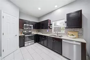 7749 75th St N, Pinellas Park, FL 33781 - Photo 12