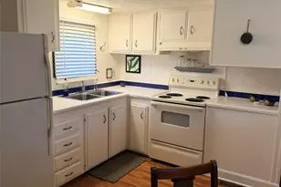 2248 Ca D Oro Dr, Sarasota, FL 34238 - Photo 4