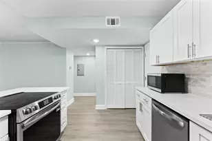 17035 Gulf Blvd, North Redington Beach, FL 33708 - Photo 8