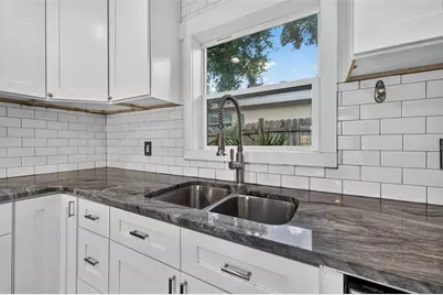 2175 43rd Avenue N, Saint Petersburg, FL 33714 - Photo 10