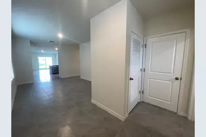 8434 Hardy Bay Loop, Wesley Chapel, FL 33545 - Photo 4