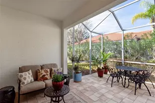 10245 Devonshire Lake Dr, Tampa, FL 33647 - Photo 16