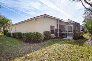 10245 Devonshire Lake Dr, Tampa, FL 33647 - Photo 20