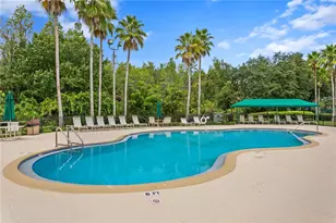 10245 Devonshire Lake Dr, Tampa, FL 33647 - Photo 32