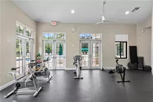 10245 Devonshire Lake Dr, Tampa, FL 33647 - Photo 30