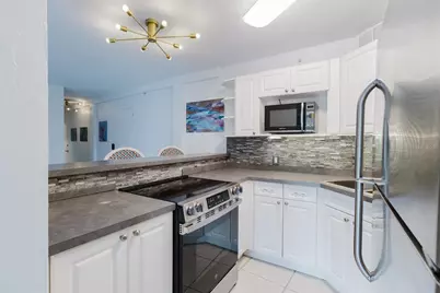 3315 58th Avenue S #222, Saint Petersburg, FL 33712 - Photo 18