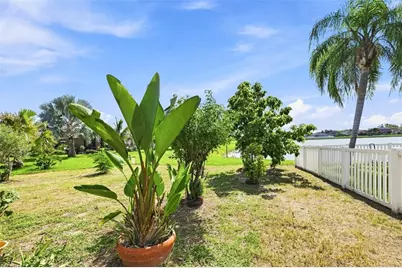 803 Parker Den Drive, Ruskin, FL 33570 - Photo 32