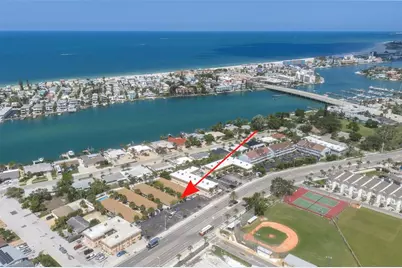 9040 Blind Pass Road #B1, Saint Pete Beach, FL 33706 - Photo 28