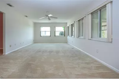 301 Cranston Place, Sun City Center, FL 33573 - Photo 10