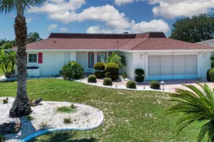 301 Cranston Pl, Sun City Center, FL 33573 - Photo 4