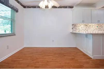 301 Cranston Place, Sun City Center, FL 33573 - Photo 12