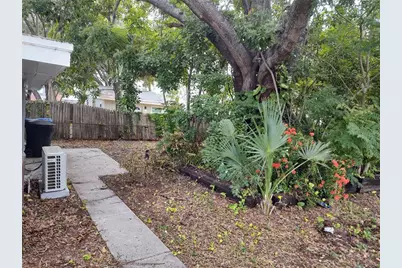 301 Mystic Lake Drive N, Saint Petersburg, FL 33702 - Photo 24