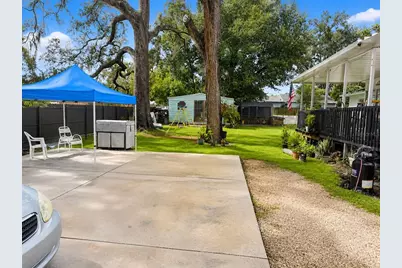 8907 El Portal Drive, Tampa, FL 33604 - Photo 14