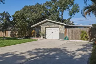 8536 Quail Rd, Seminole, FL 33777 - Photo 1