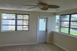 13240 Starfish Dr, Hudson, FL 34667 - Photo 6