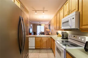 6801 Dali Ave, Land O Lakes, FL 34637 - Photo 6