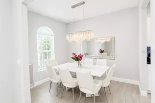 4293 W Humphrey St, Tampa, FL 33614 - Photo 6
