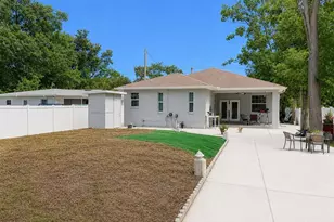 4293 W Humphrey St, Tampa, FL 33614 - Photo 36