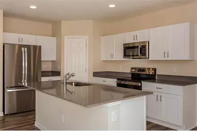 2154 Lawson Way, Zephyrhills, FL 33541 - Photo 2