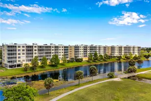 1200 Country Club Dr, Largo, FL 33771 - Photo 36