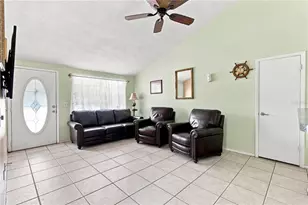 10118 Briarwick Ct, Tampa, FL 33615 - Photo 40