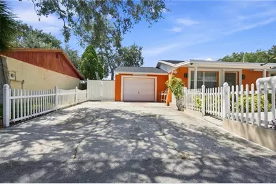 10118 Briarwick Court, Tampa, FL 33615 - Photo 10