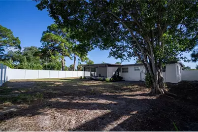 1411 Tyrone Boulevard N, Saint Petersburg, FL 33710 - Photo 32