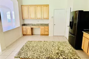 7346 Crescent Palm Dr, Wesley Chapel, FL 33545 - Photo 14