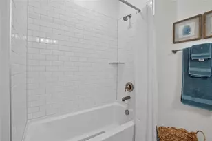 17240 Holly Wl Ave, Wimauma, FL 33598 - Photo 22