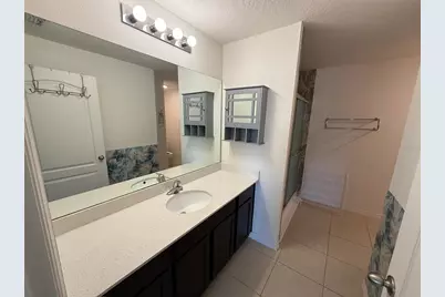 820 Chatham Walk Drive, Ruskin, FL 33570 - Photo 12