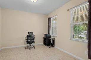 10413 Avian Forrest Dr, Riverview, FL 33578 - Photo 16