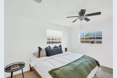 218 49th Avenue N, Saint Petersburg, FL 33703 - Photo 28