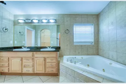 1150 Oakwood Drive, Dunedin, FL 34698 - Photo 24