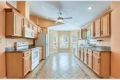 1150 Oakwood Drive, Dunedin, FL 34698 - Photo 6